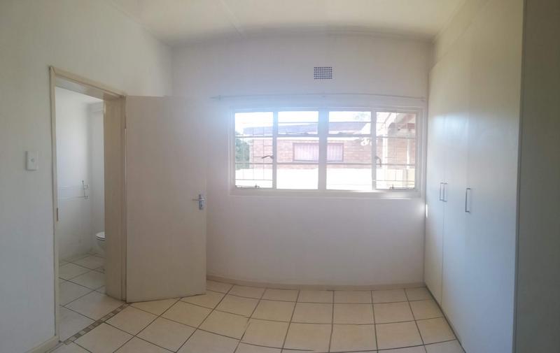 To Let 3 Bedroom Property for Rent in Dobson Western Cape